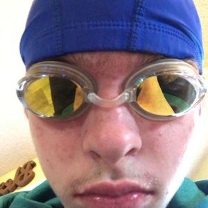 Meet your Posher, Derek